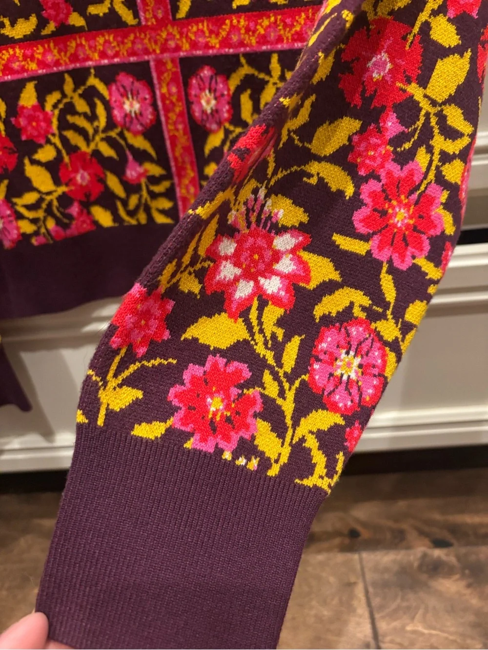 Alden Adair NWT Women's Floral Knit Cardigan Sweater - Burgundy/Pink/Yellow